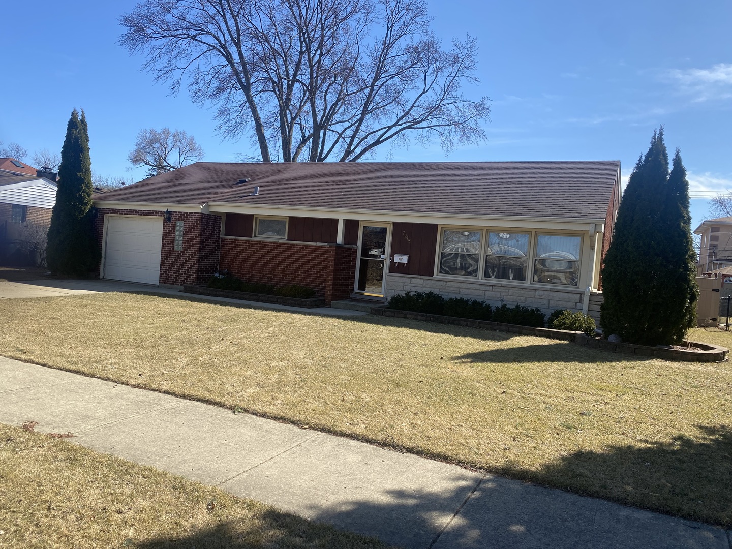 7215 Lyons Street, Morton Grove, IL 60053