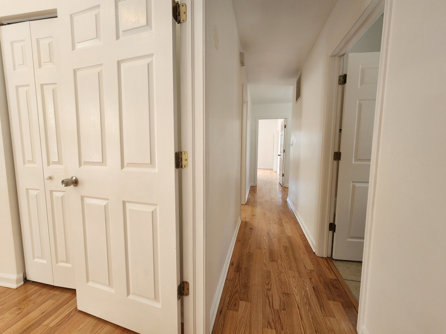 2713 S Crowell Street, Chicago, IL 60608