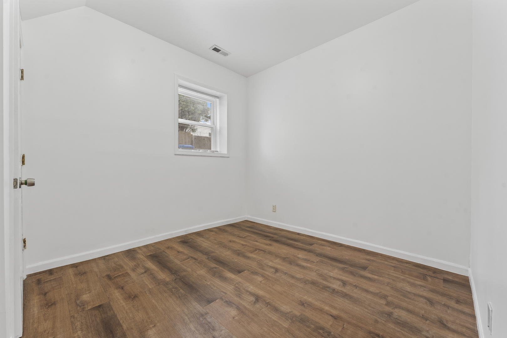 2713 S Crowell Street, Chicago, IL 60608
