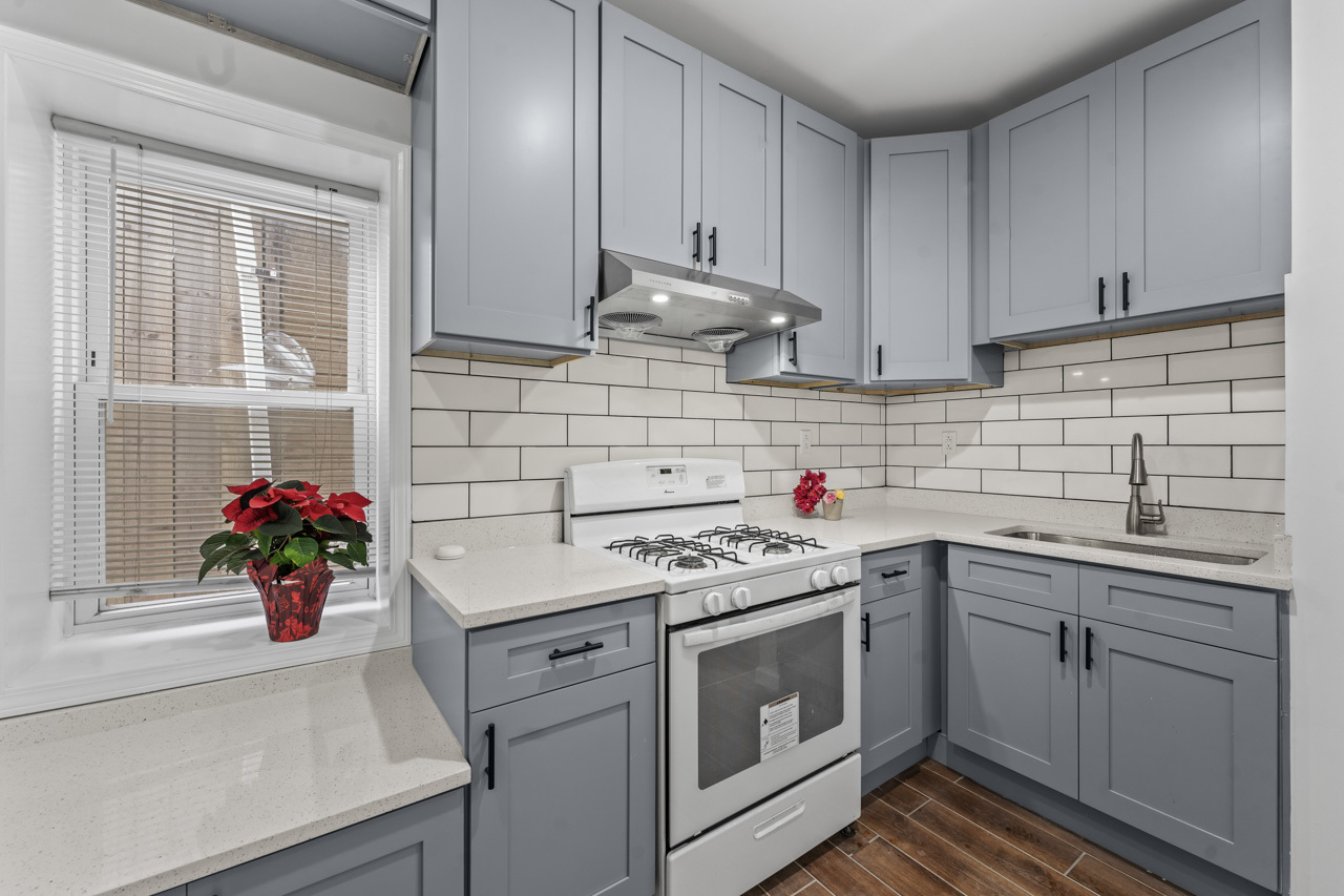 2713 S Crowell Street, Chicago, IL 60608