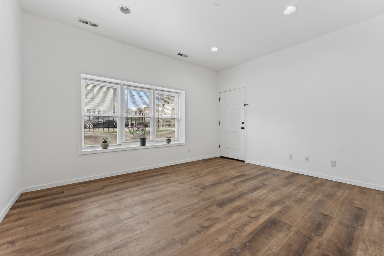 2713 S Crowell Street, Chicago, IL 60608
