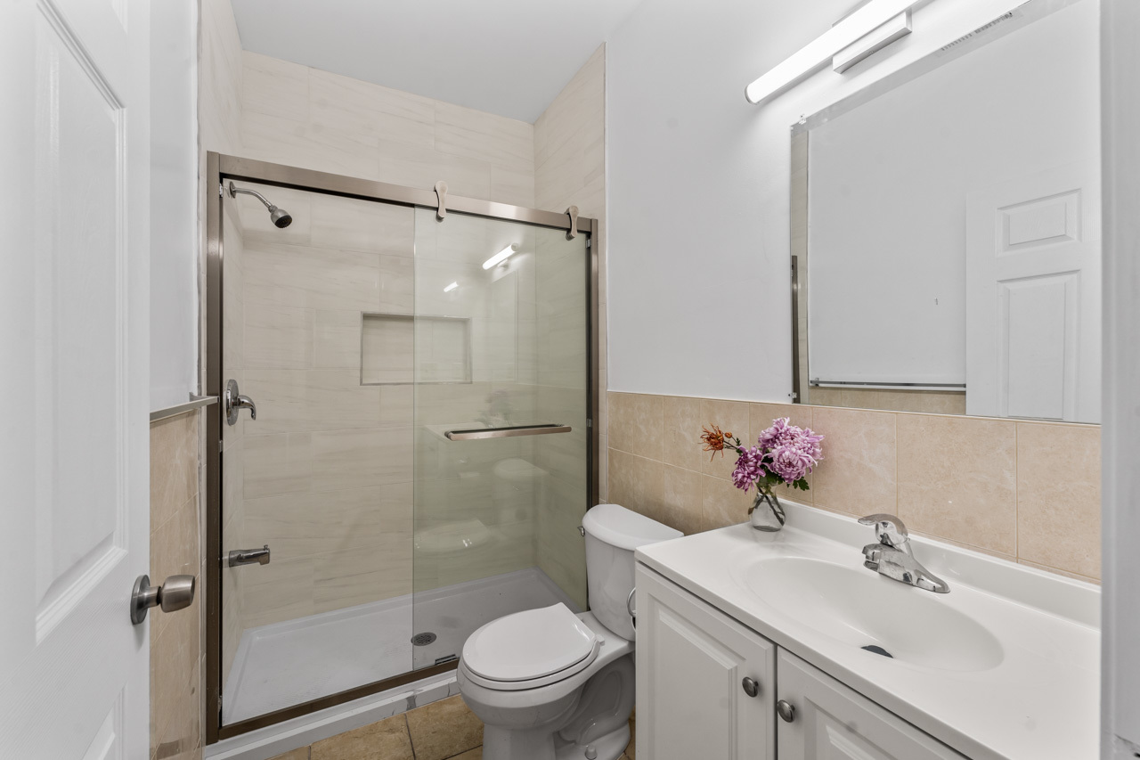 2713 S Crowell Street, Chicago, IL 60608