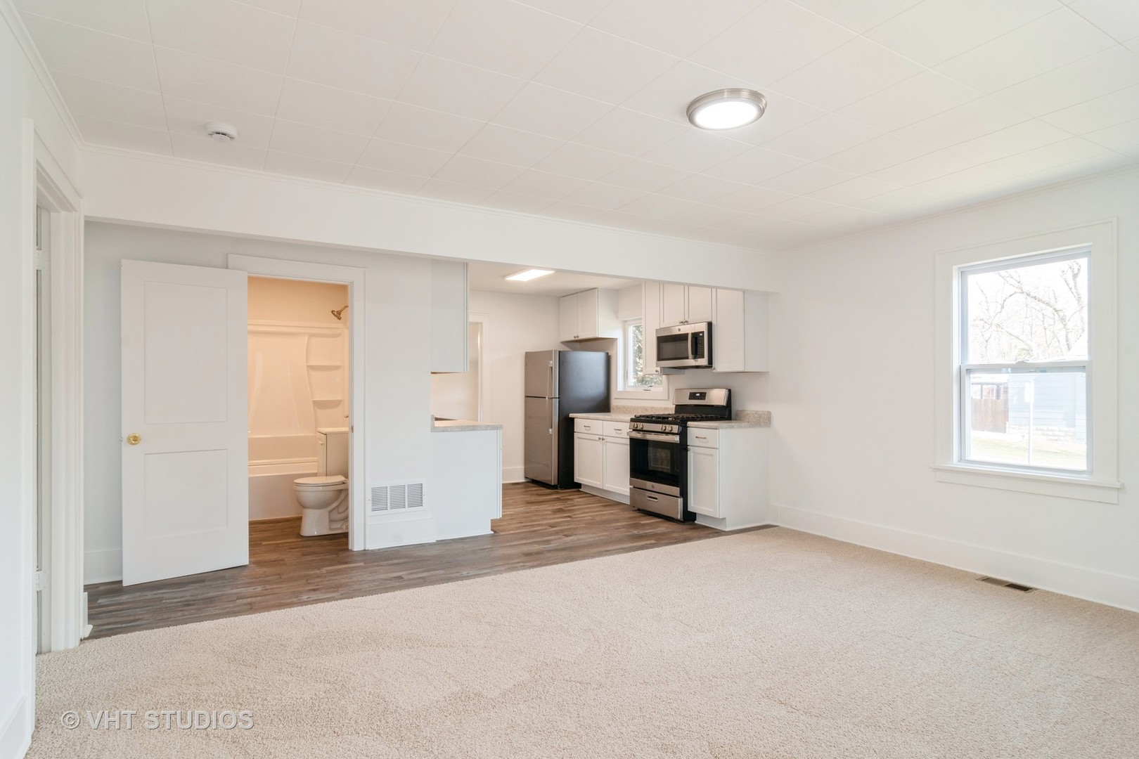 1932 Curtiss Street, Downers Grove, IL 60515