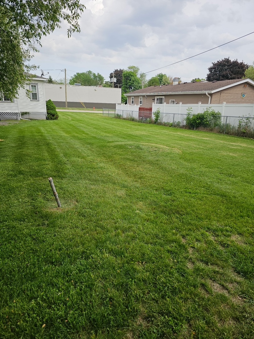 170 S CLIFTON Avenue, Elgin, IL 60123