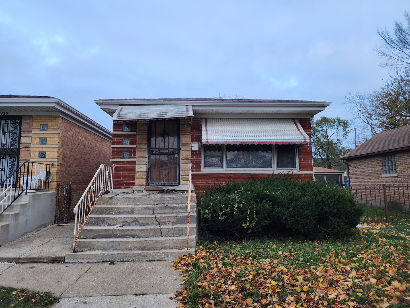 9931 S Emerald Avenue, Chicago, IL 60628