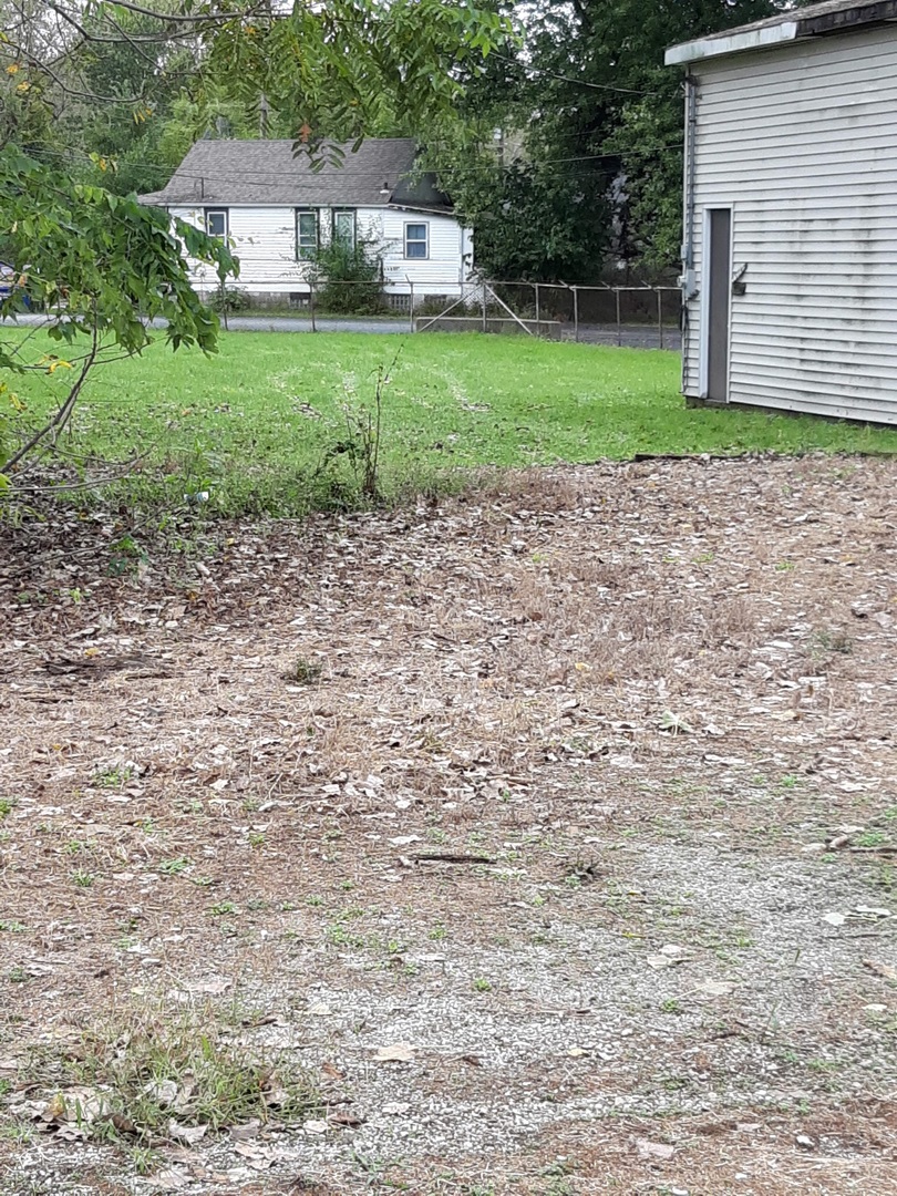 15853 Greenwood Road, Dolton, IL 60419