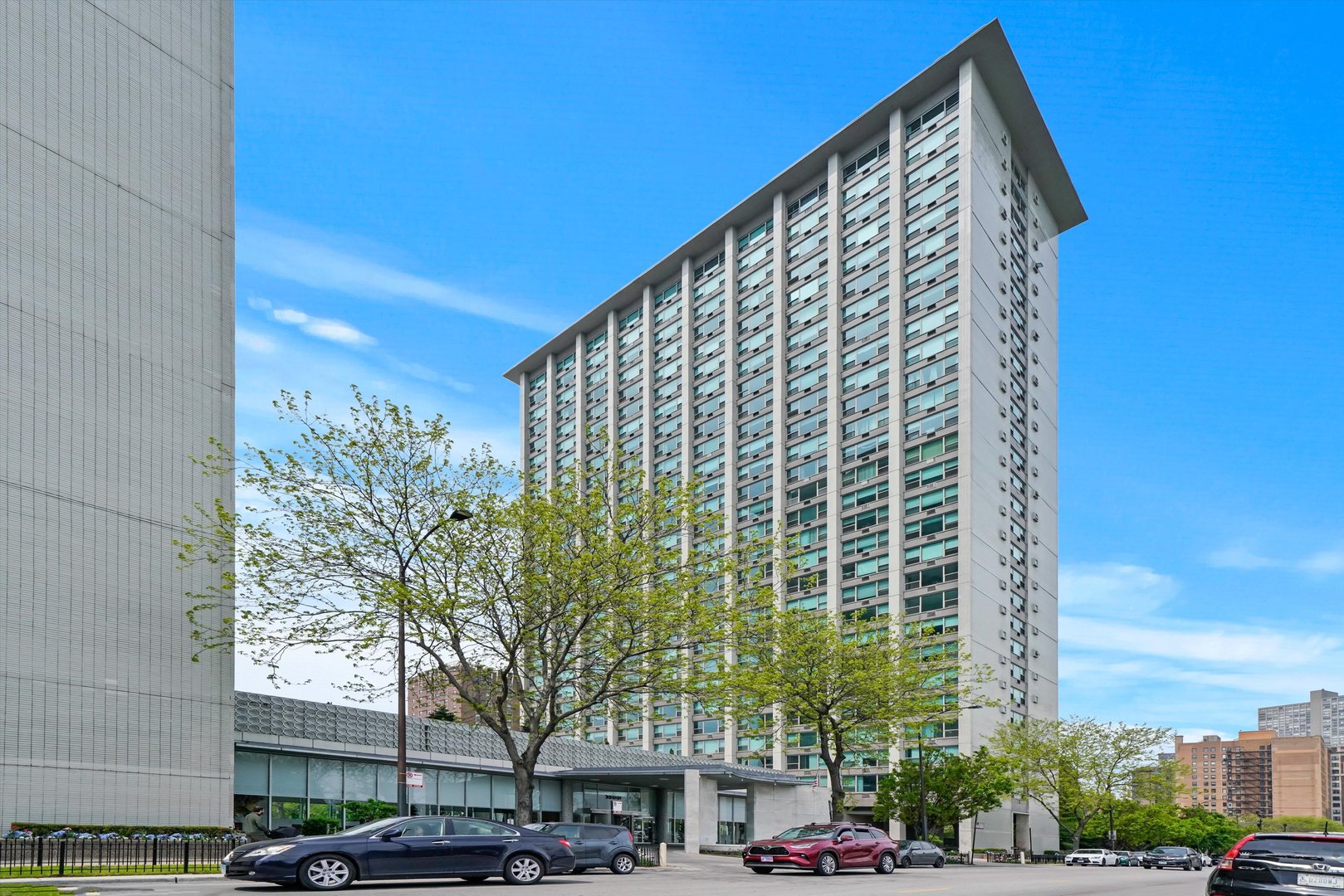 3600 N Lake Shore Drive #907, Chicago, IL 60613