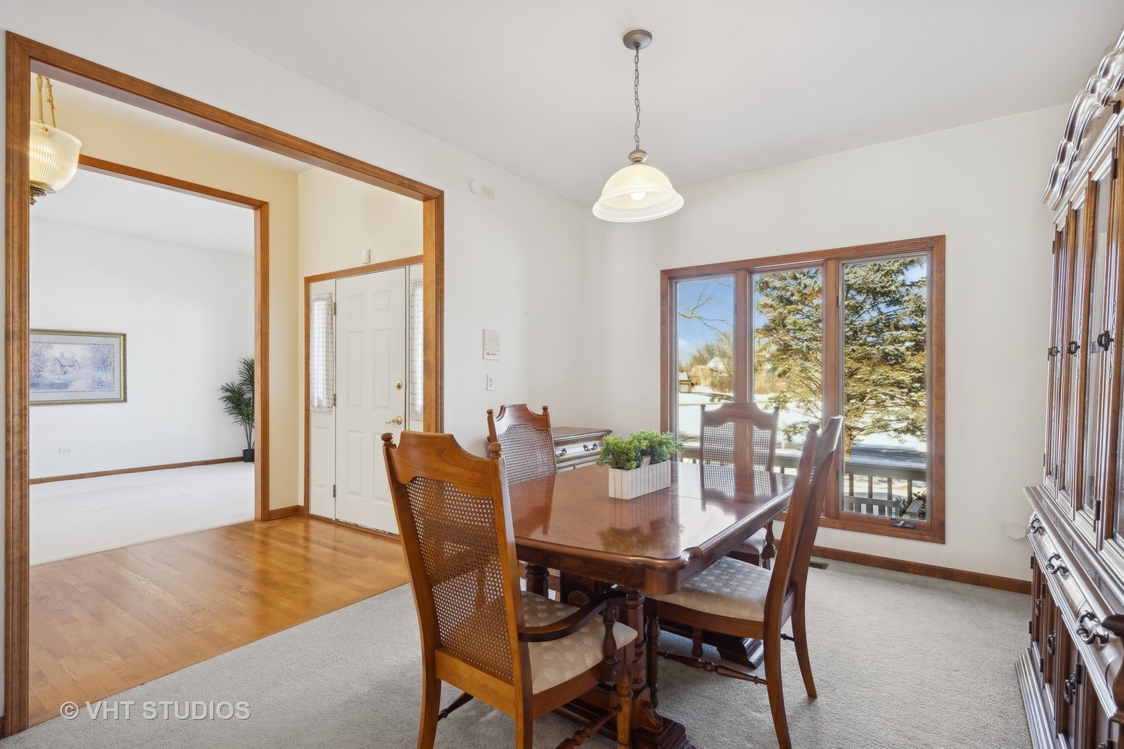 3724 Tamarack Circle, Crystal Lake, IL 60012