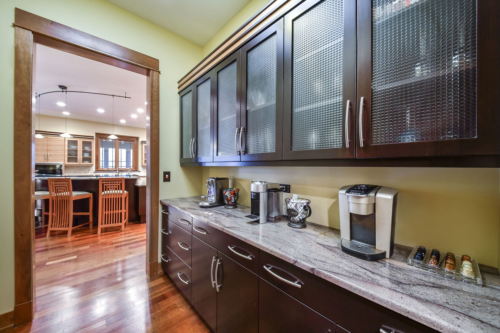 908 Julian Court, Naperville, IL 60540