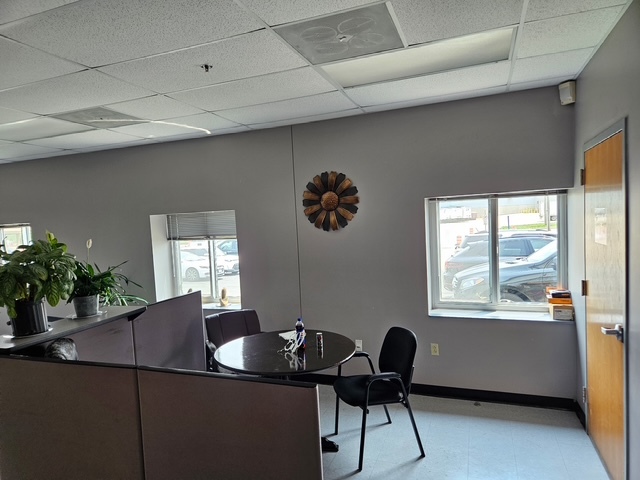 2224 W College Avenue, Normal, IL 61761