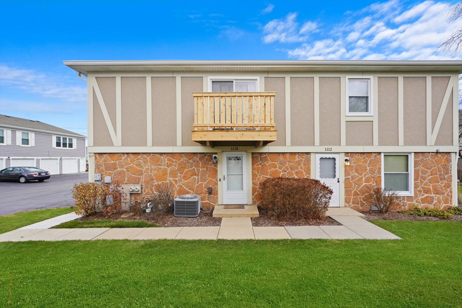 1118 Brunswick Harbor #1118, Schaumburg, IL 60193