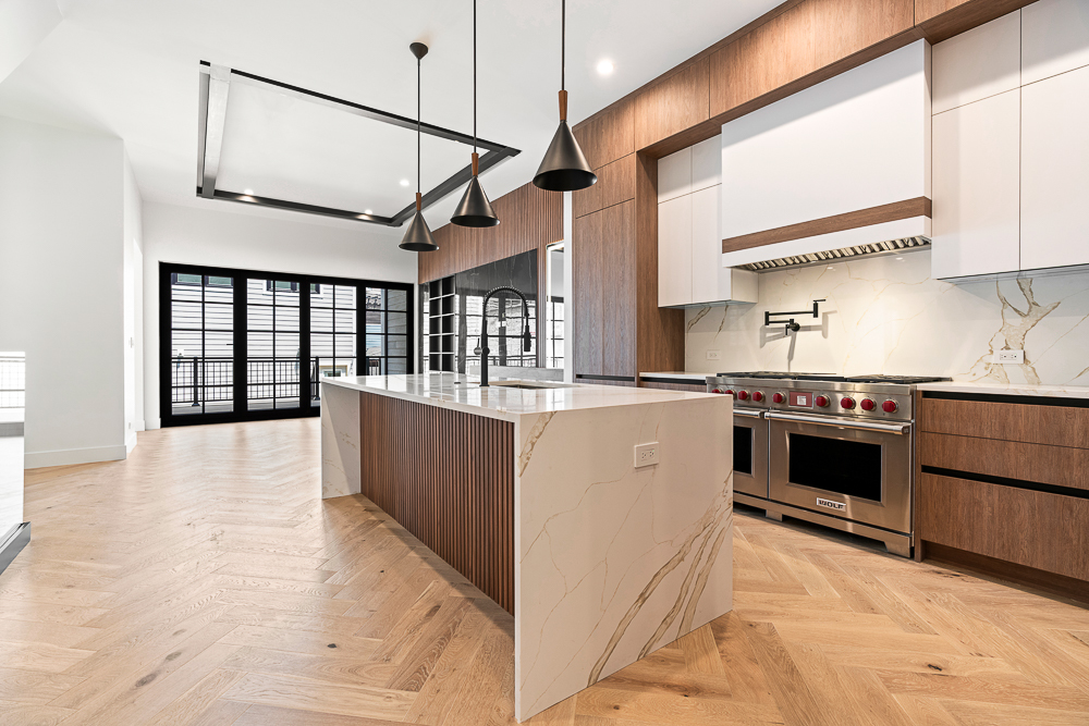 3446 N Oakley Avenue, Chicago, IL 60618