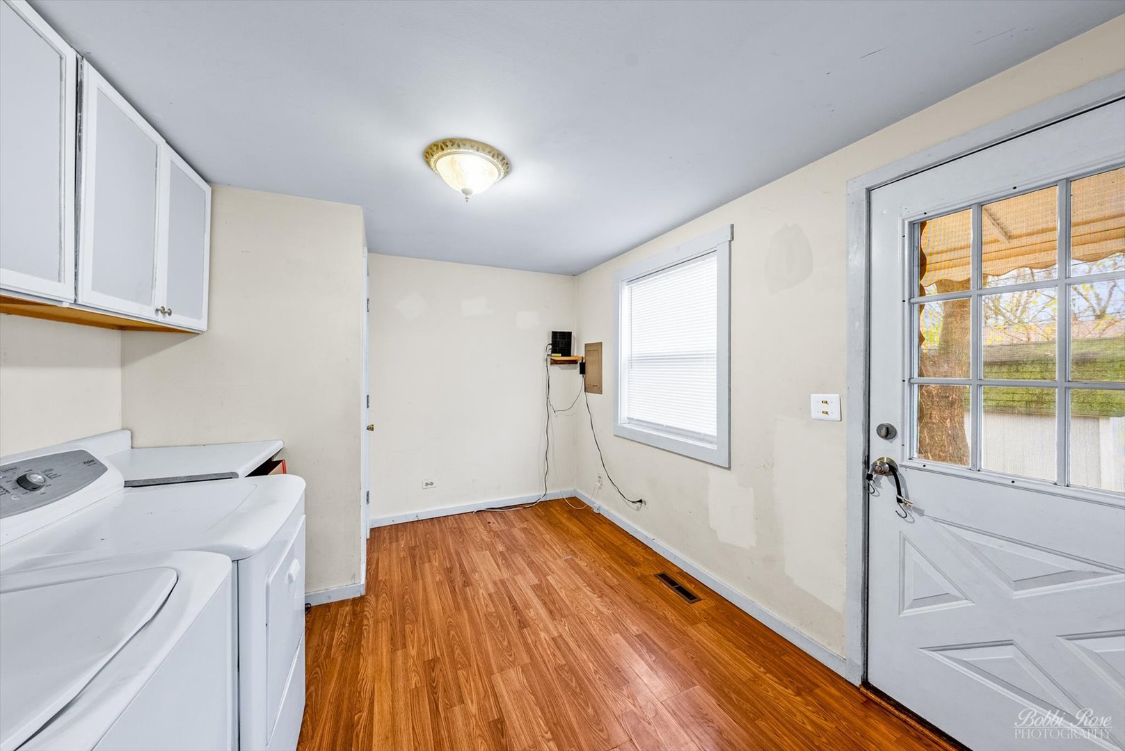1505 Plymouth Circle, Carpentersville, IL 60110