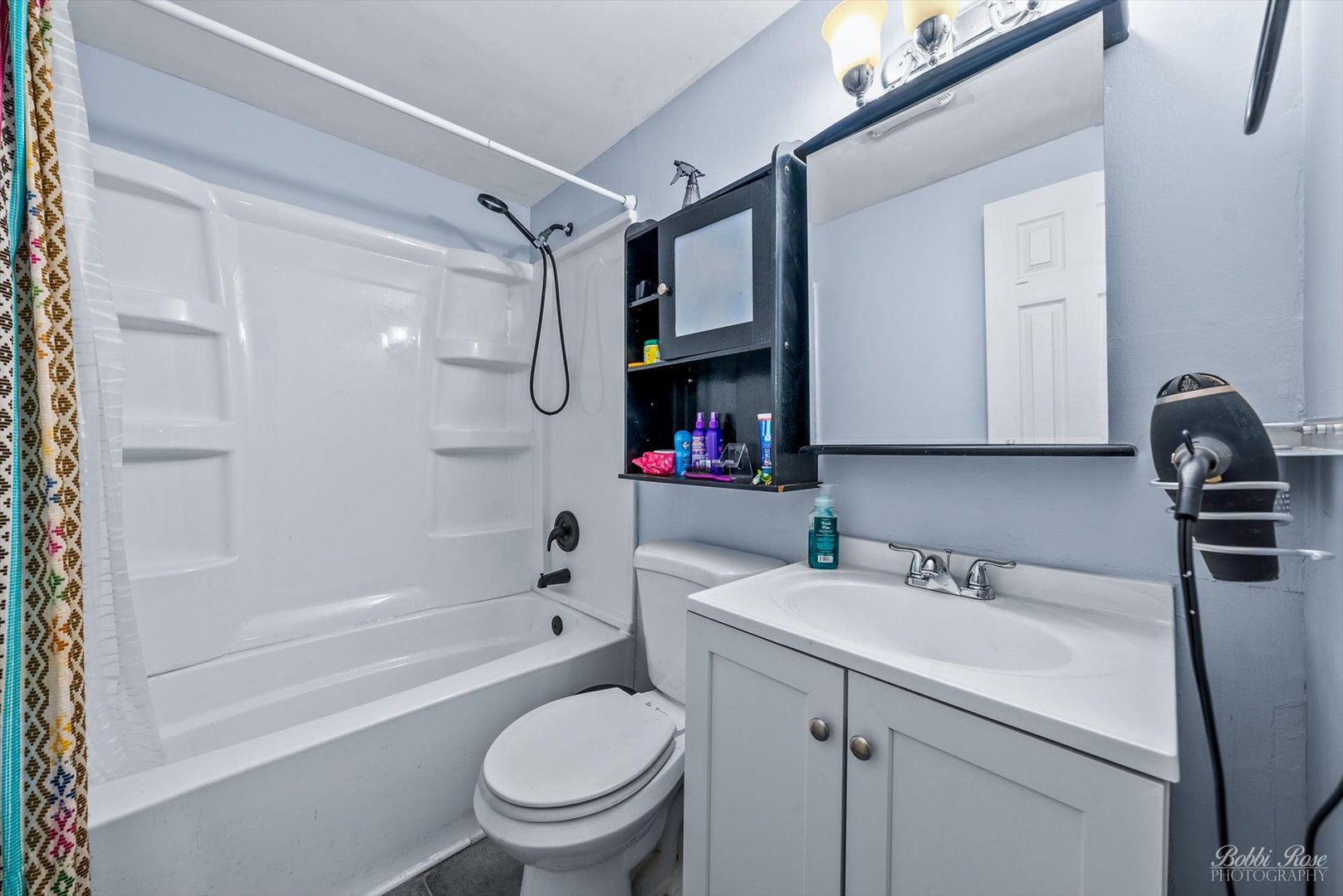 1505 Plymouth Circle, Carpentersville, IL 60110
