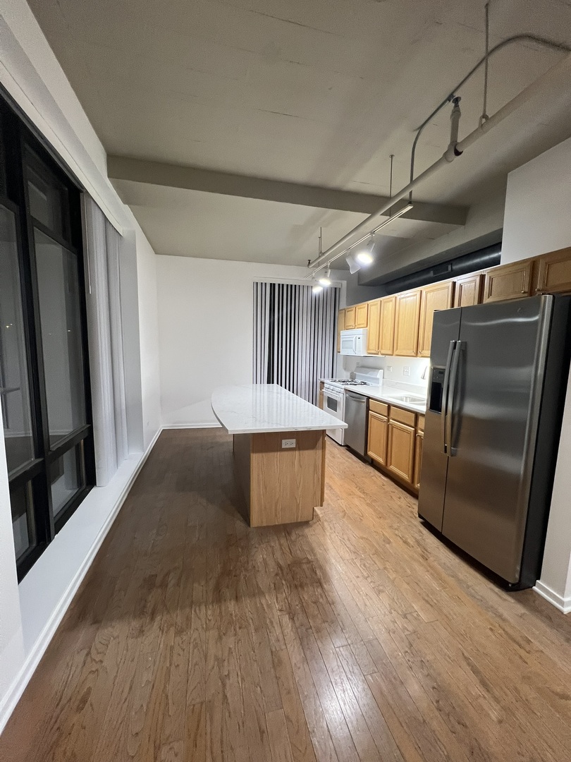 1525 S Sangamon Street #317-P, Chicago, IL 60608