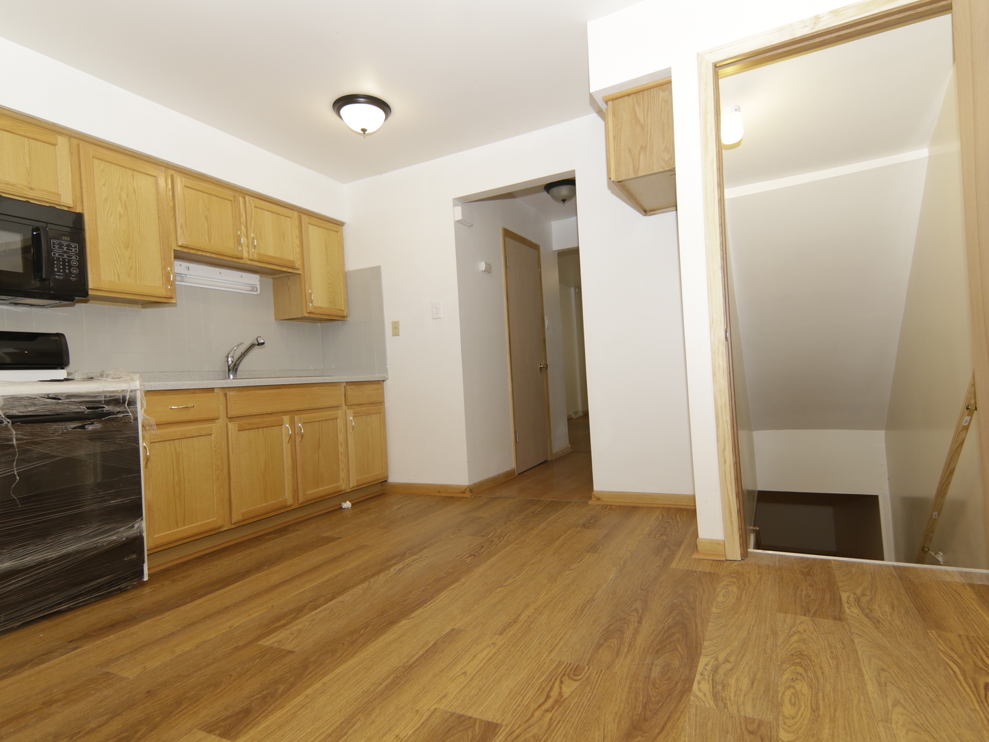 7251 S Ridgeland Avenue #E, Chicago, IL 60649