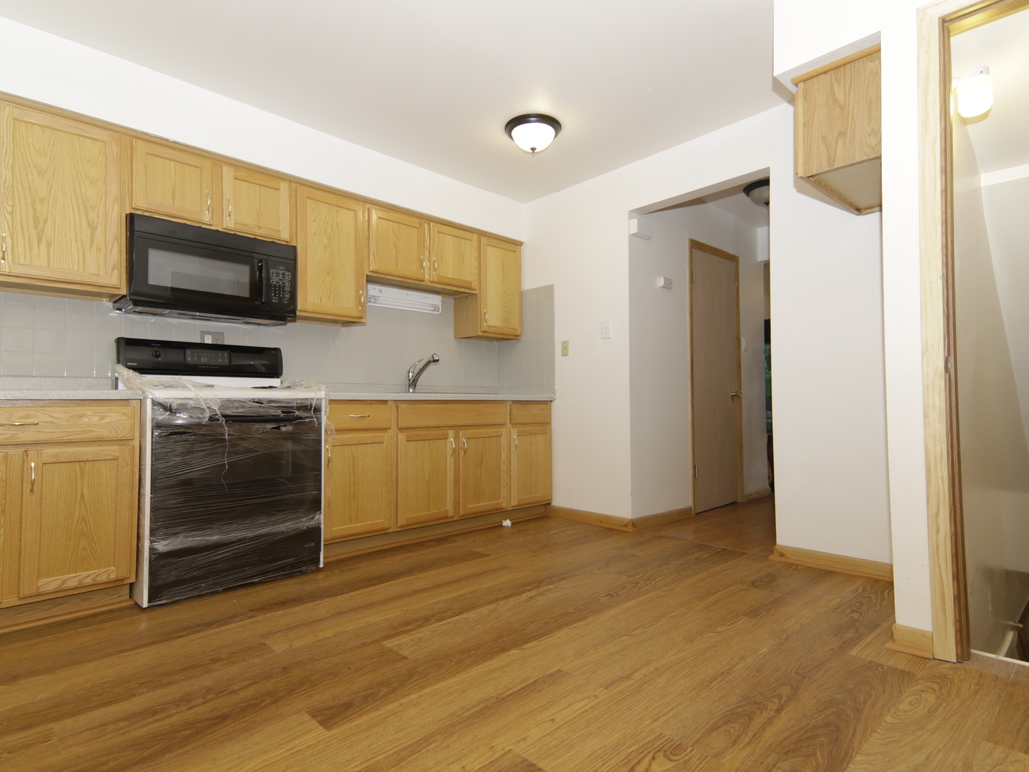 7251 S Ridgeland Avenue #E, Chicago, IL 60649