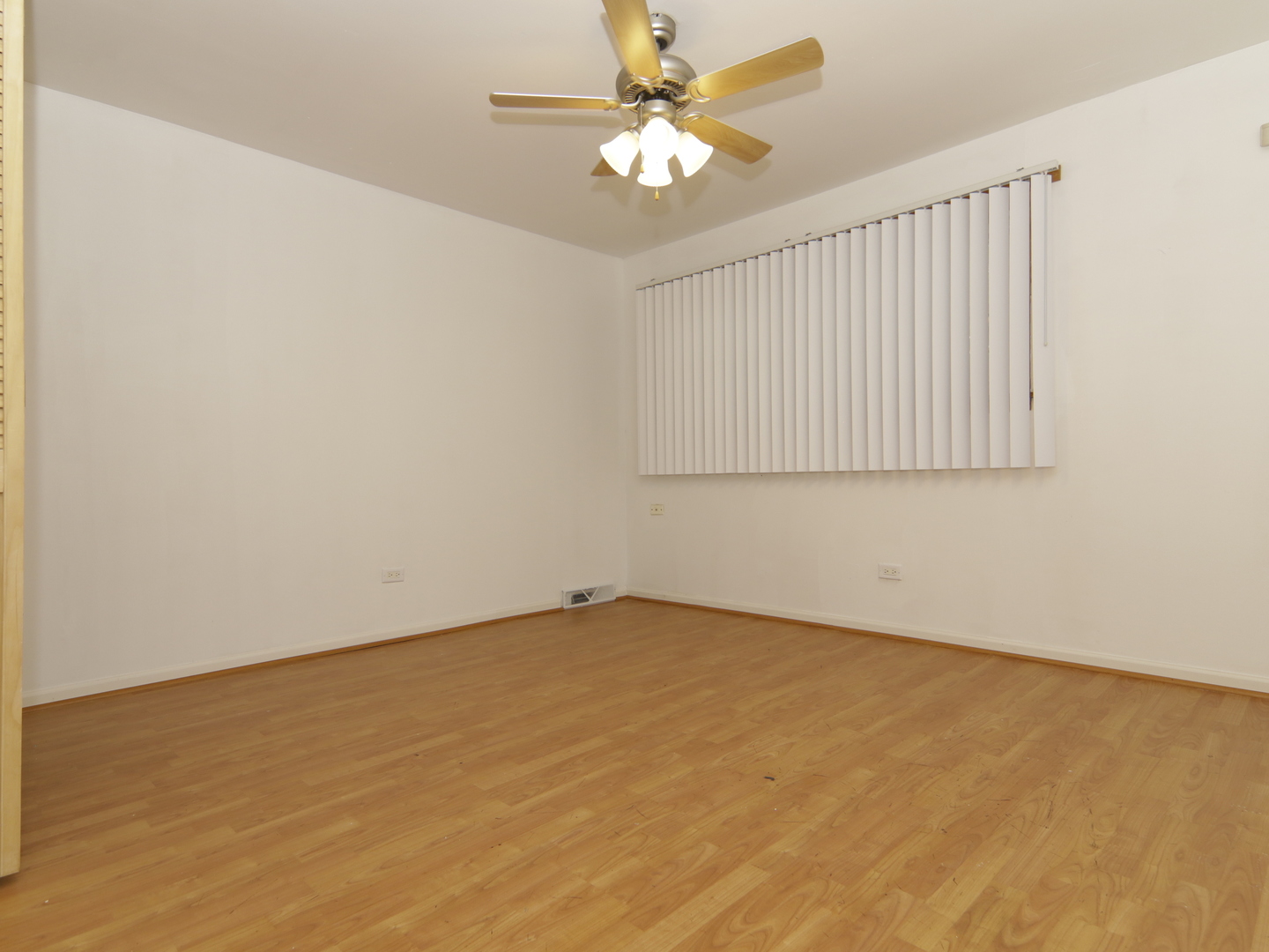 7251 S Ridgeland Avenue #E, Chicago, IL 60649