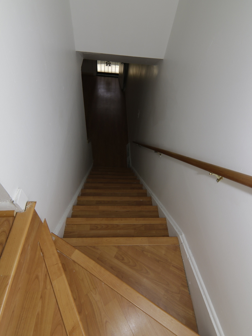 7251 S Ridgeland Avenue #E, Chicago, IL 60649