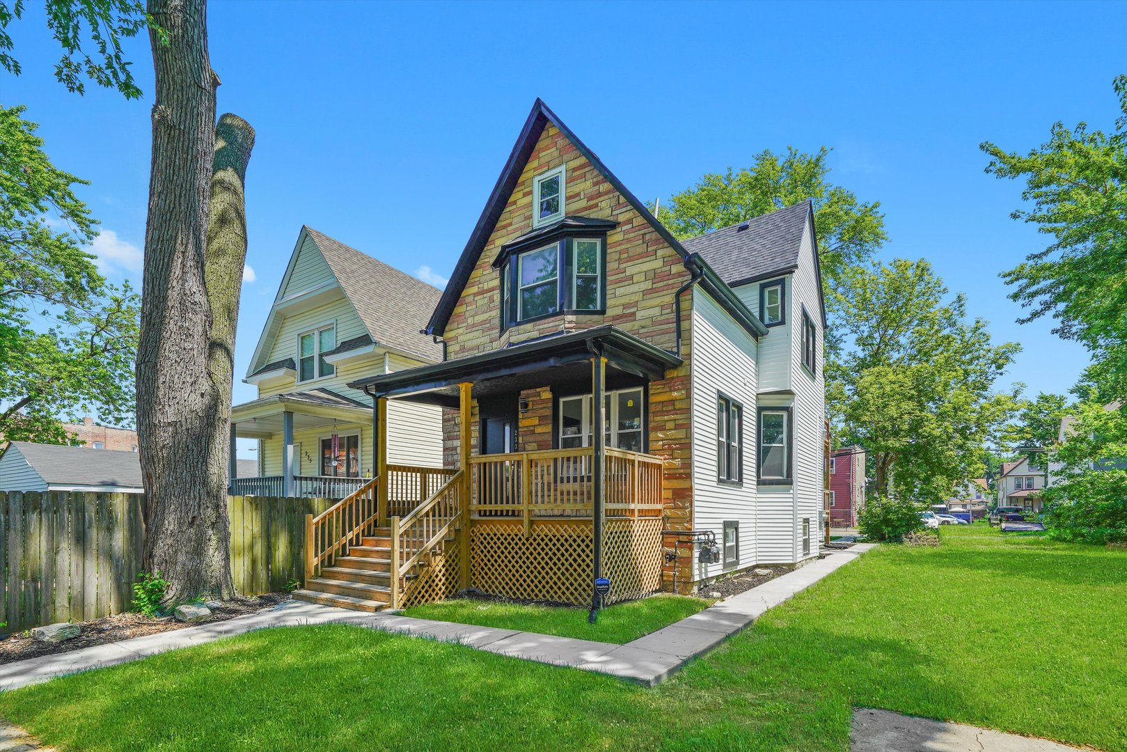 233 N Lorel Avenue, Chicago, IL 60644