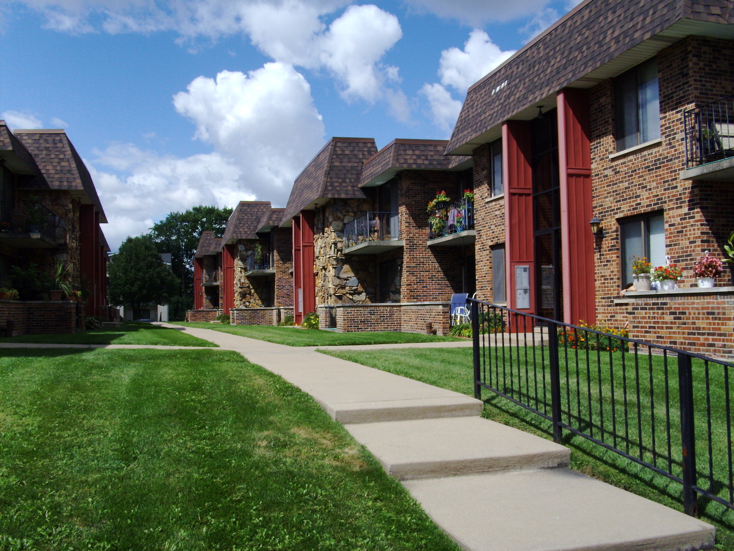 10418 S Pulaski Road #204C, Oak Lawn, IL 60453
