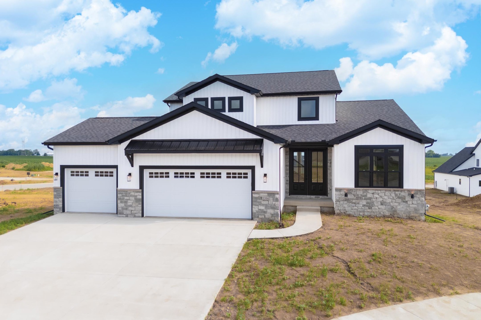 5304 Castlebar Drive, Bloomington, IL 61705