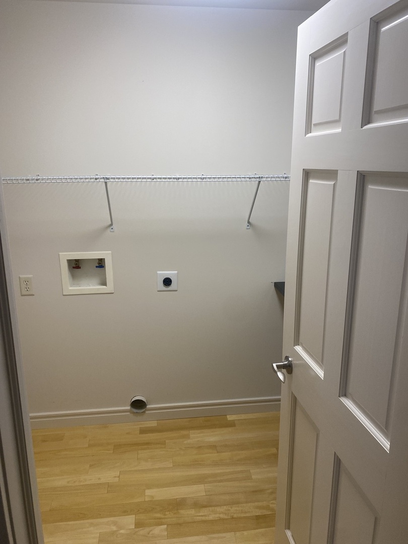 212 N Center Street #701, Bloomington, IL 61701