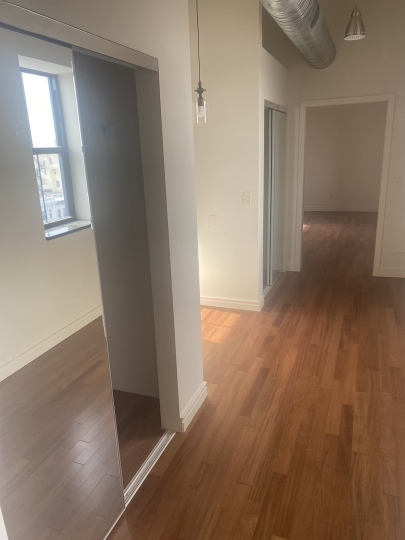 212 N Center Street #703, Bloomington, IL 61701