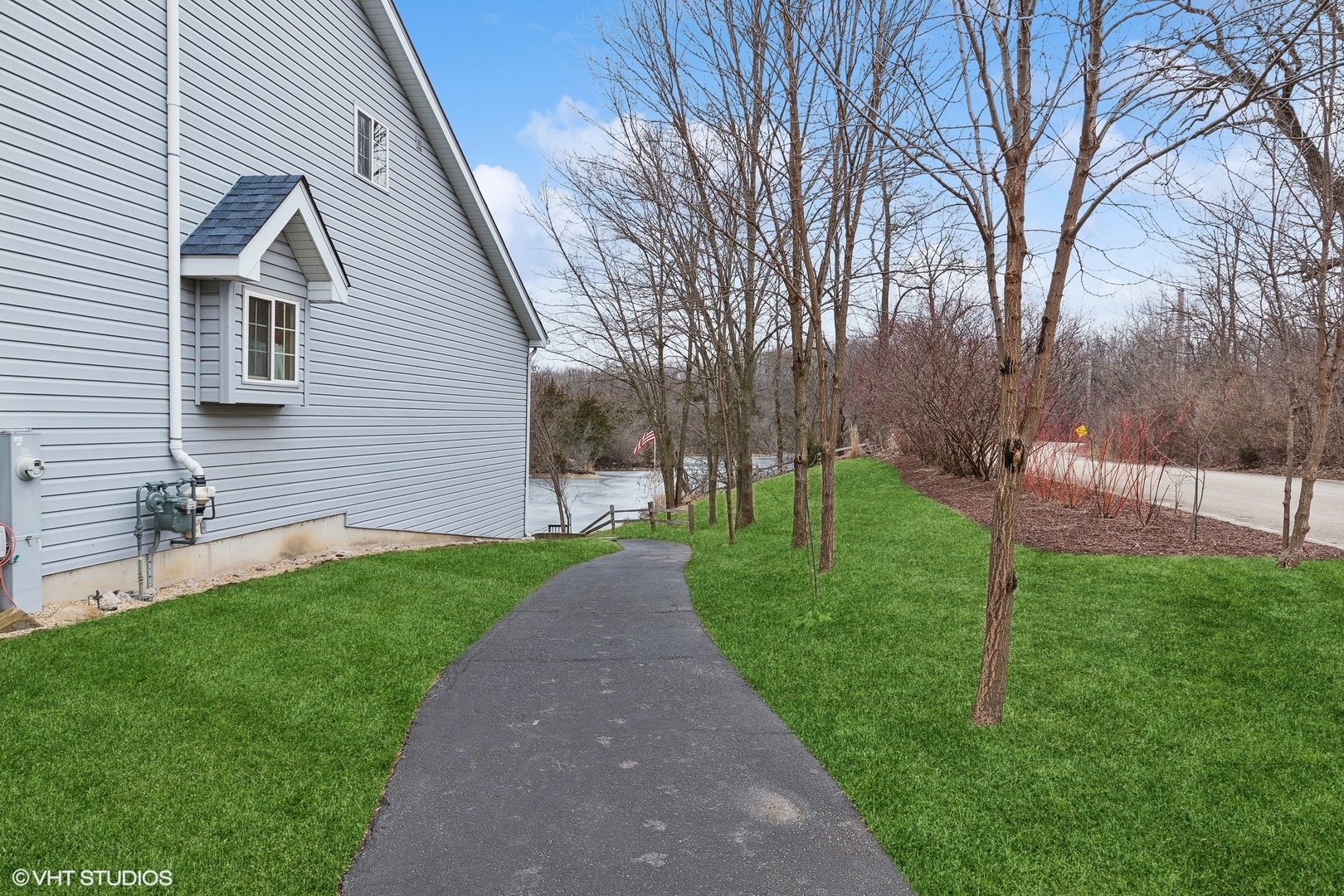 238 N Harbor Landing, Braidwood, IL 60408