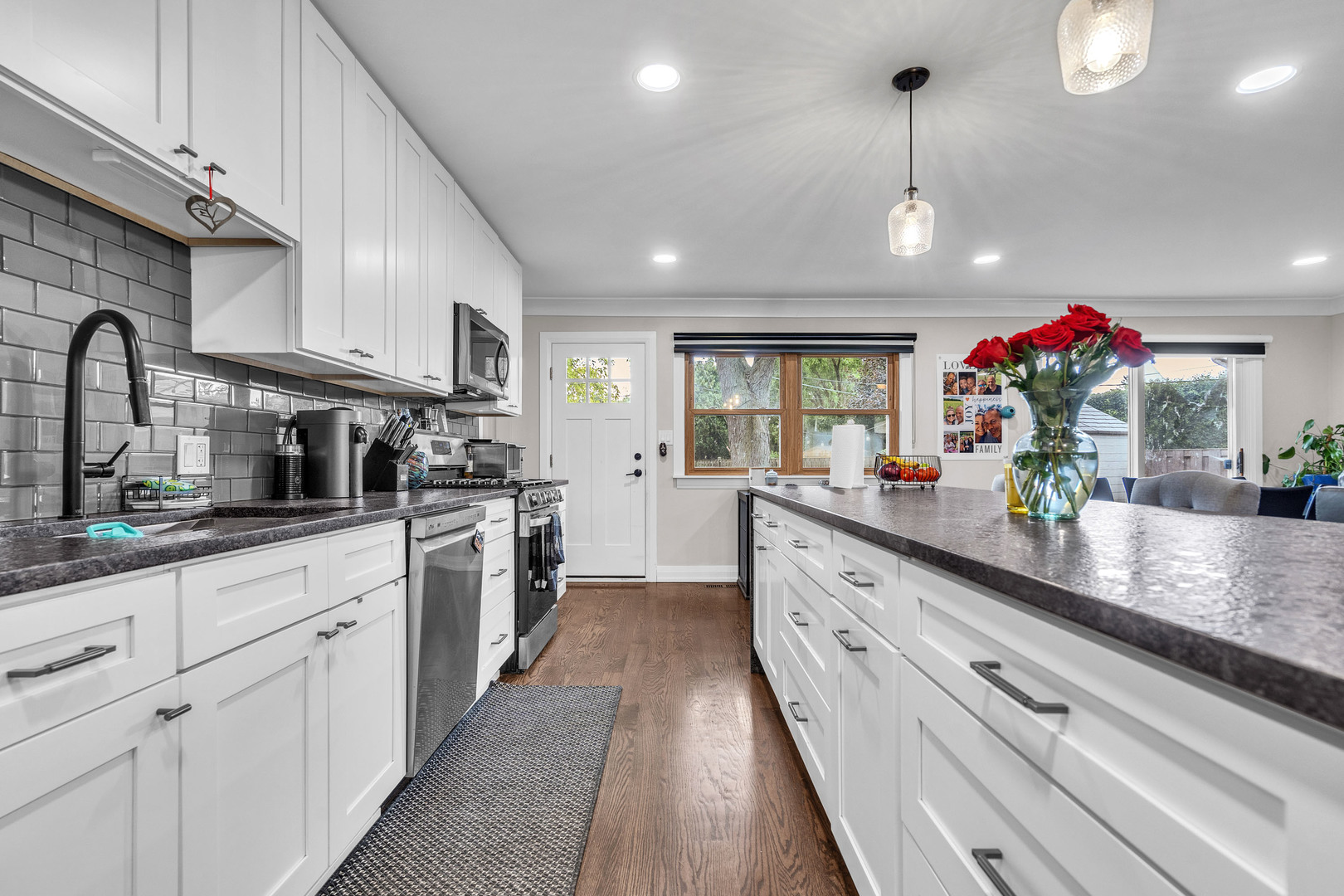 1806 N Park Drive, Mount Prospect, IL 60056