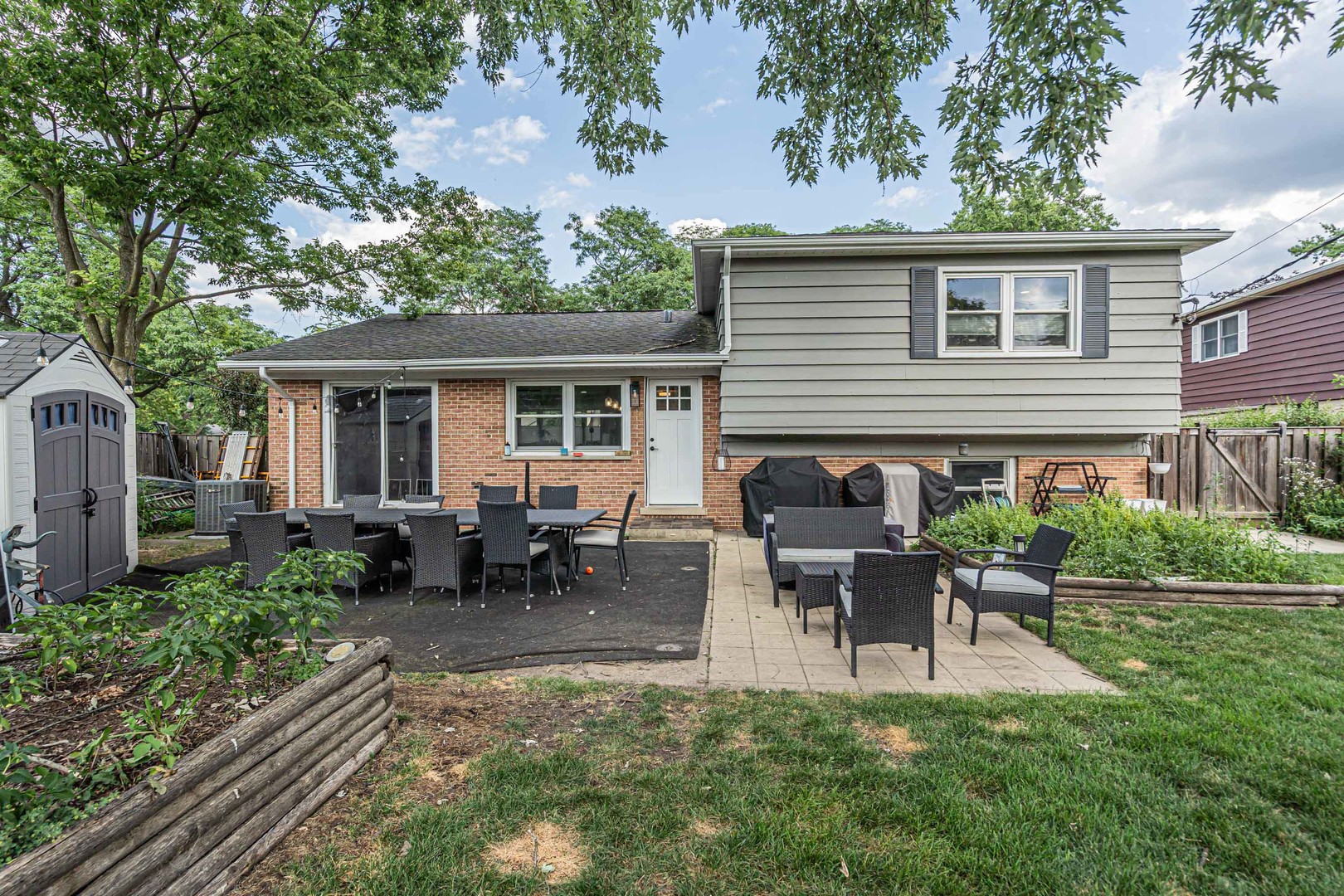 1806 N Park Drive, Mount Prospect, IL 60056