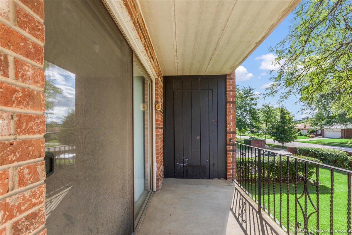 9114 W 140th Street #204, Orland Park, IL 60462