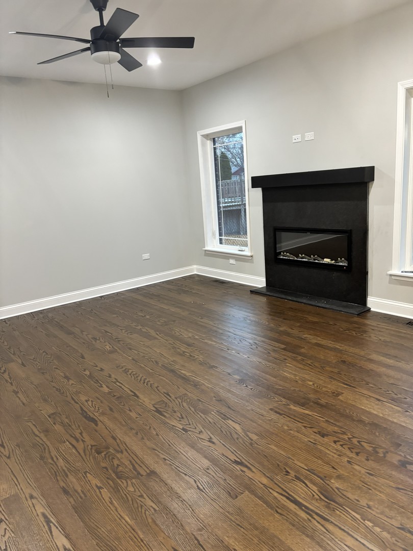 6532 W 112th Street, Worth, IL 60482