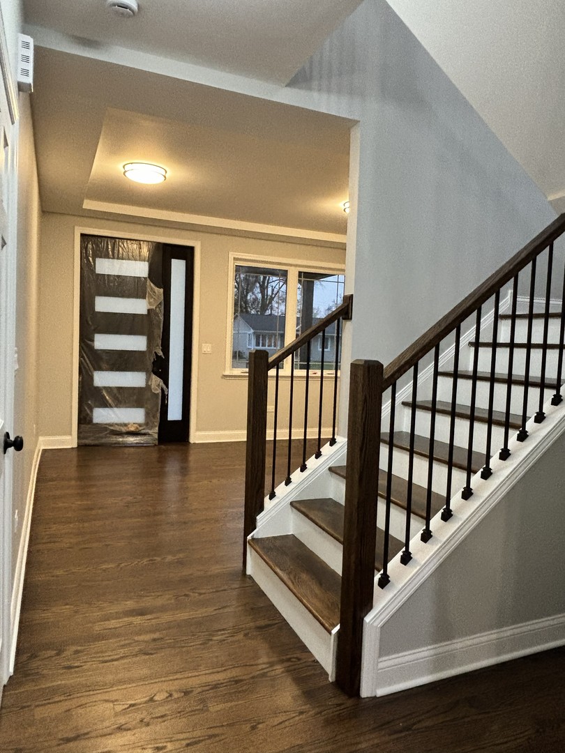 6532 W 112th Street, Worth, IL 60482