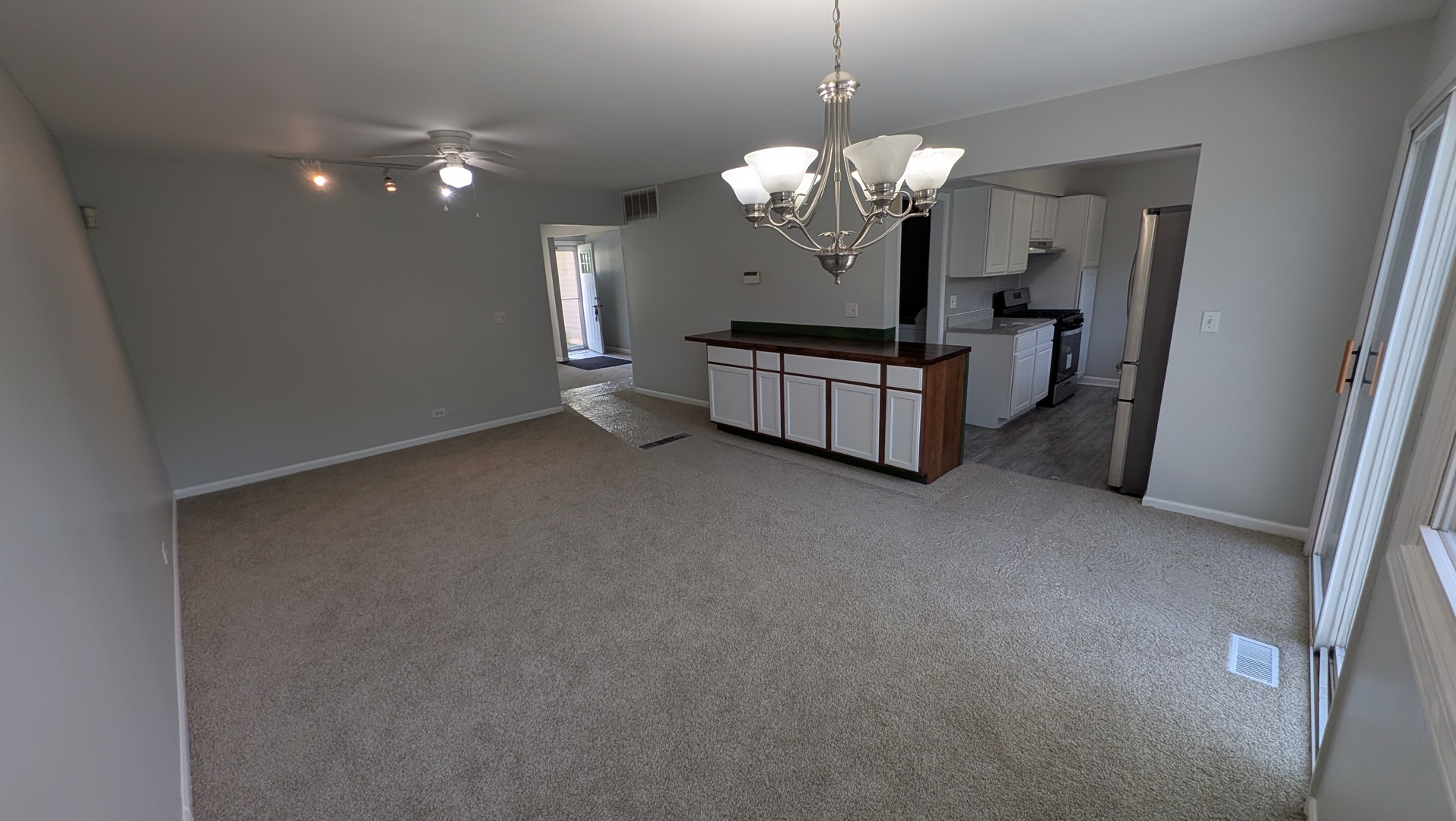 538 Cottonwood Circle, Bolingbrook, IL 60440