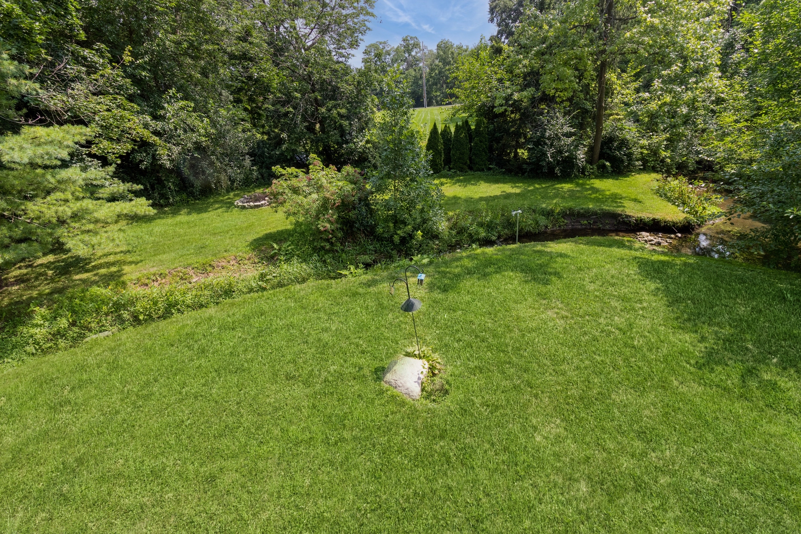 295 S Walnut Street, South Elgin, IL 60177