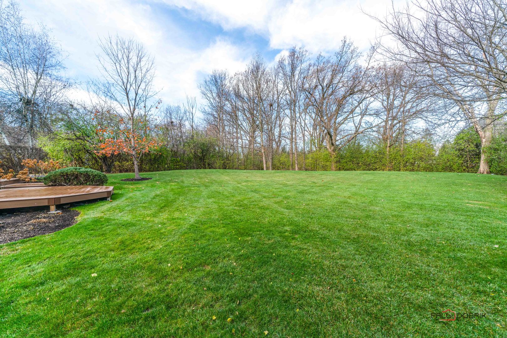 5660 PIIKOI Lane, Libertyville, IL 60048