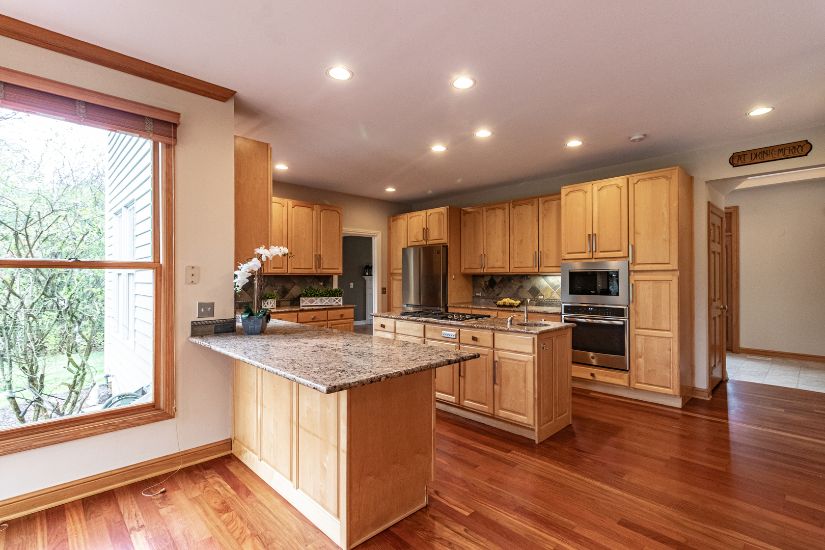 5660 PIIKOI Lane, Libertyville, IL 60048