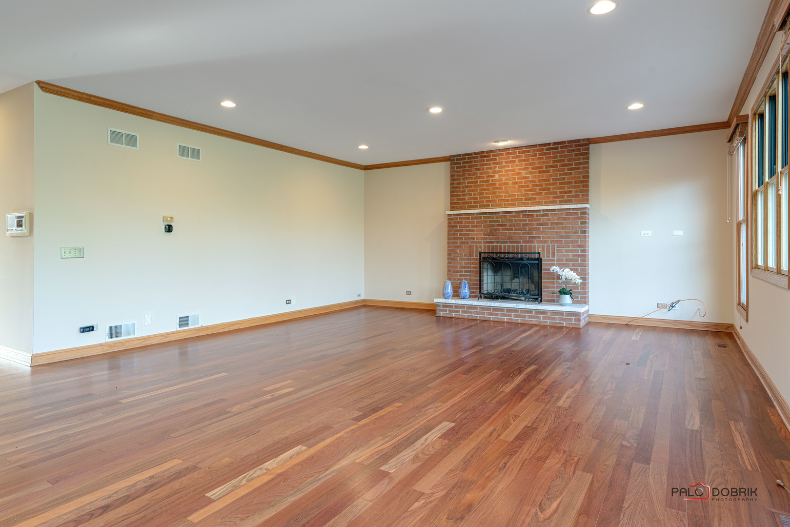 5660 PIIKOI Lane, Libertyville, IL 60048