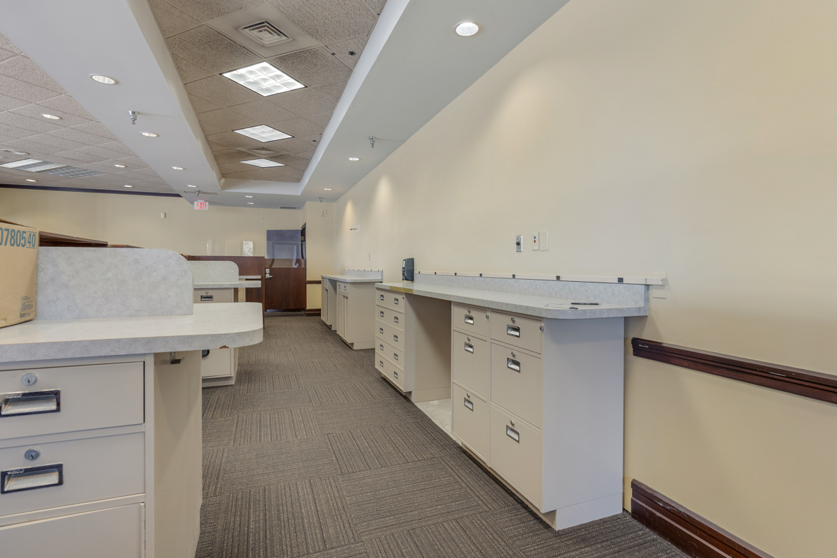 10270 Central Avenue, Oak Lawn, IL 60453