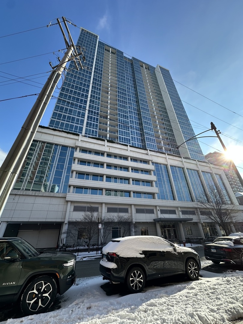 1629 S Prairie Avenue #807, Chicago, IL 60616