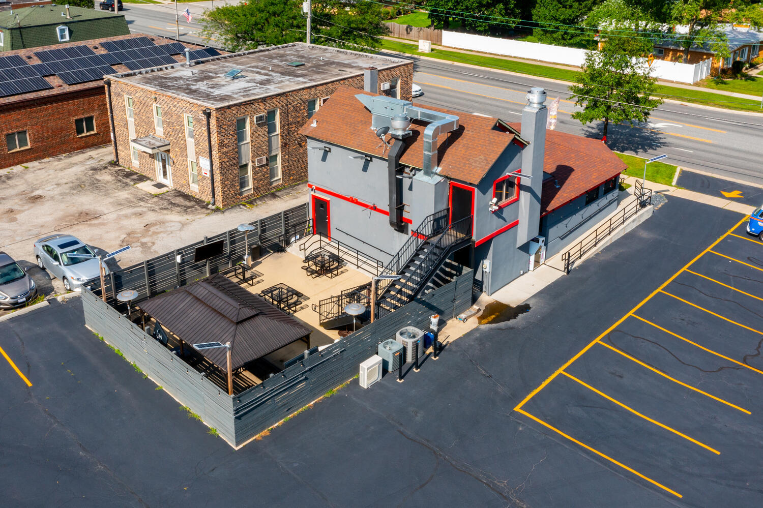 9750 S Roberts Road, Palos Hills, IL 60465