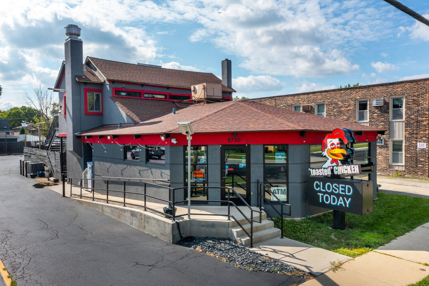 9750 S Roberts Road, Palos Hills, IL 60465