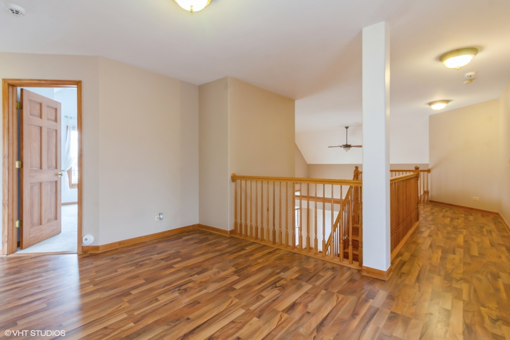 4 Helens Way Court, Naperville, IL 60565