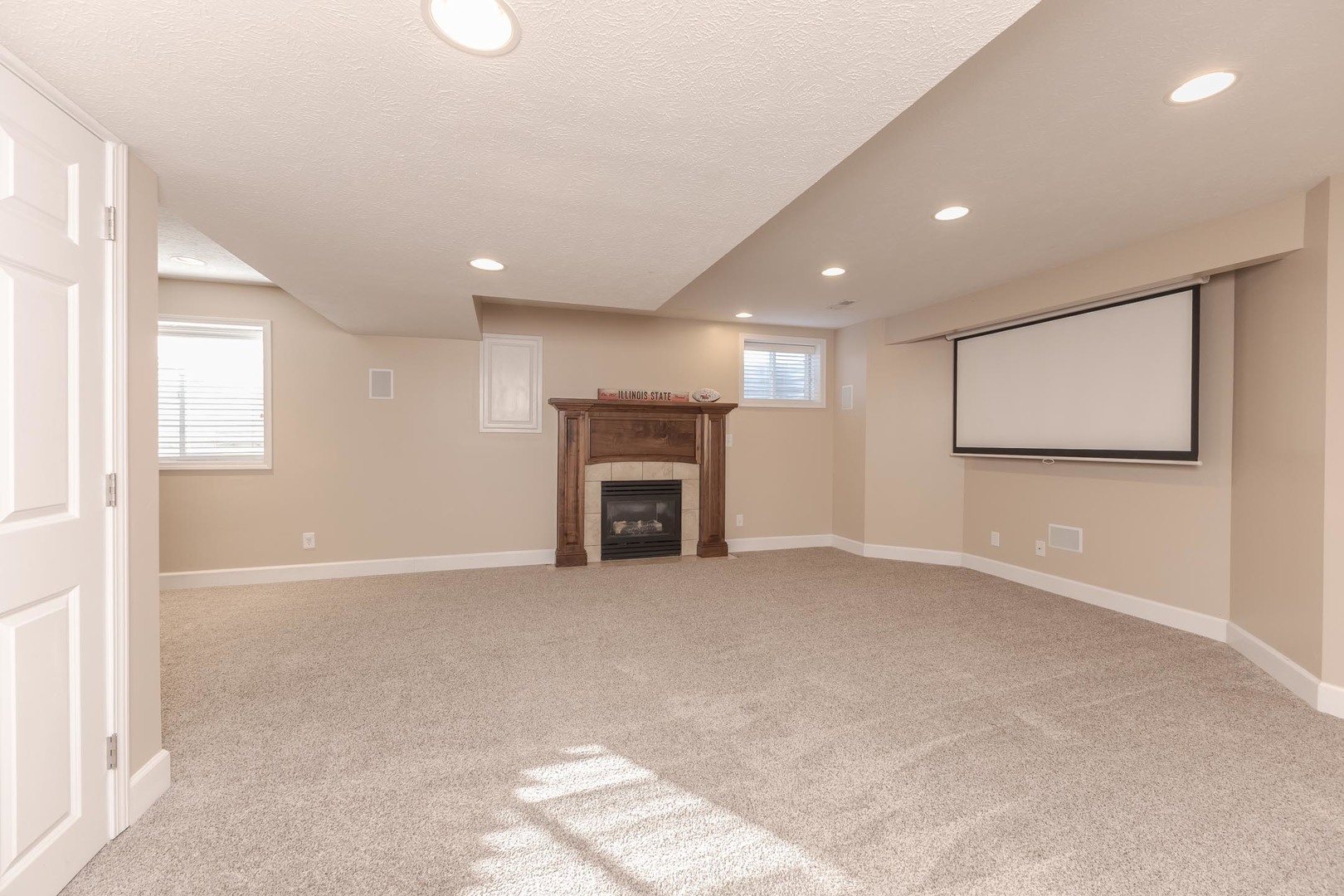 2409 Sanford Lane, Normal, IL 61761