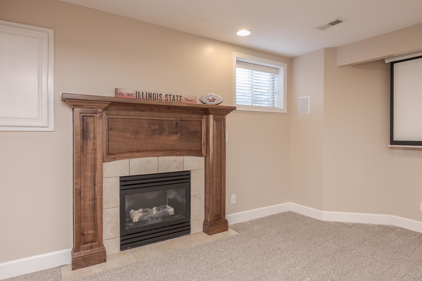 2409 Sanford Lane, Normal, IL 61761