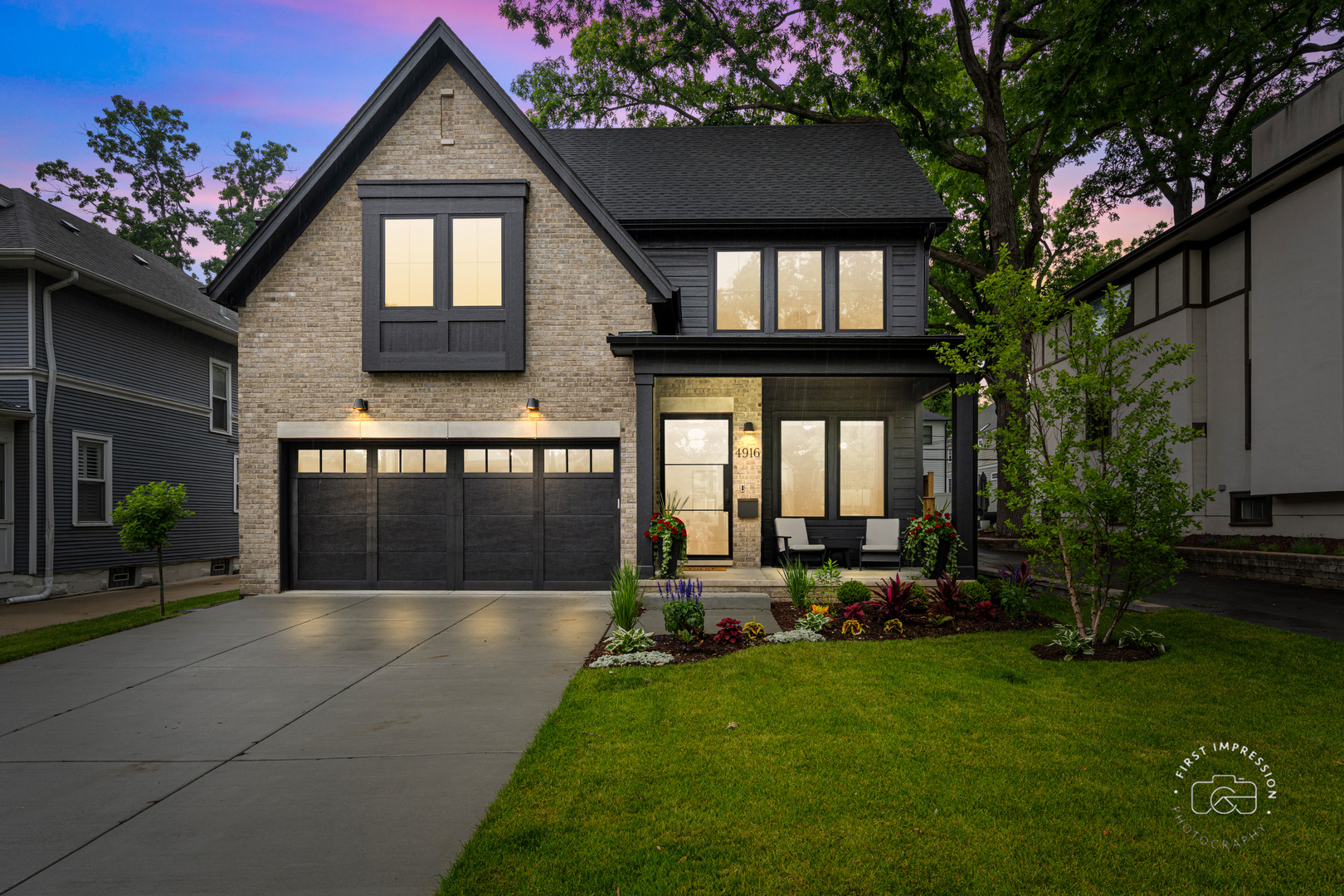 328 S Loomis Street, Naperville, IL 60540