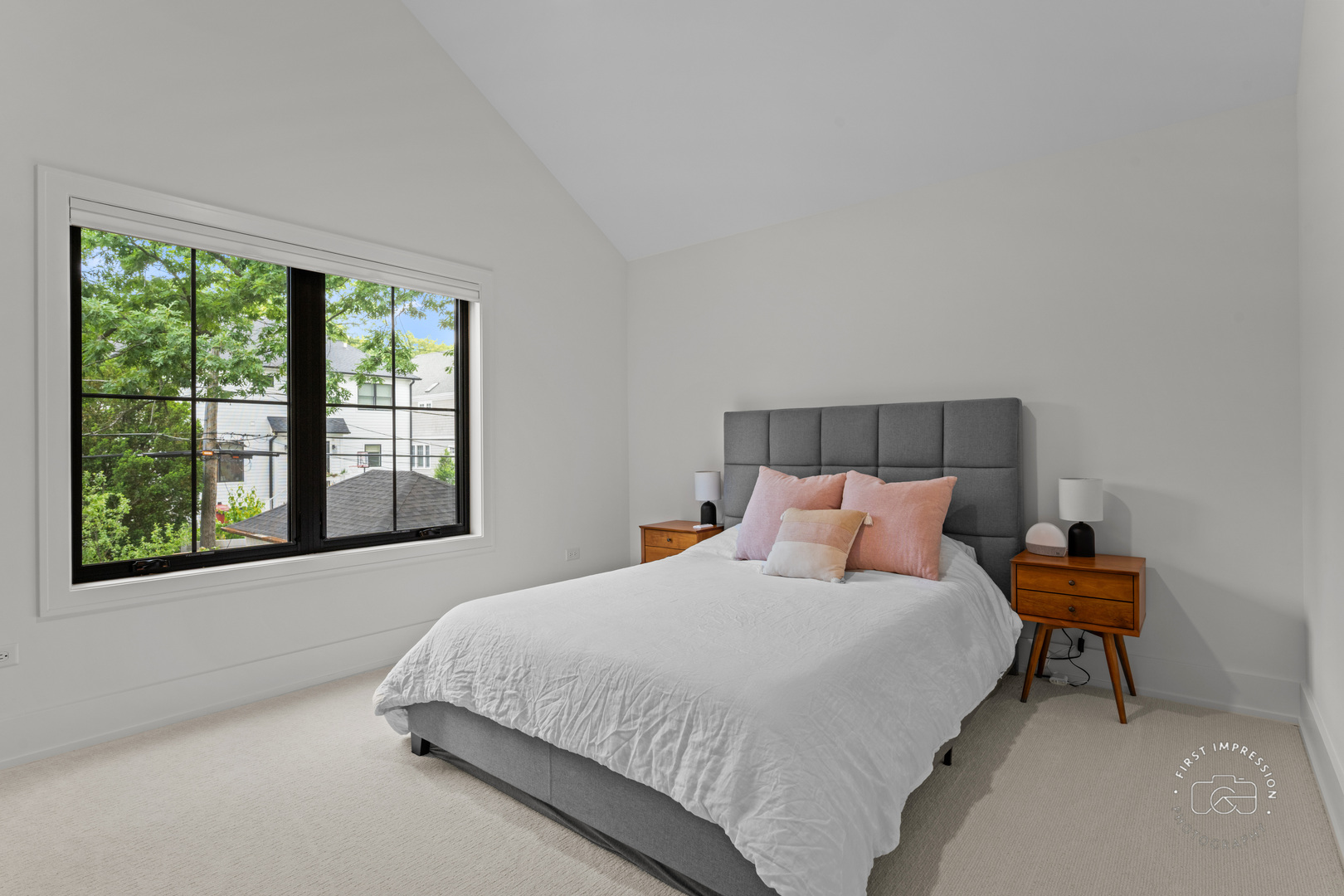 328 S Loomis Street, Naperville, IL 60540
