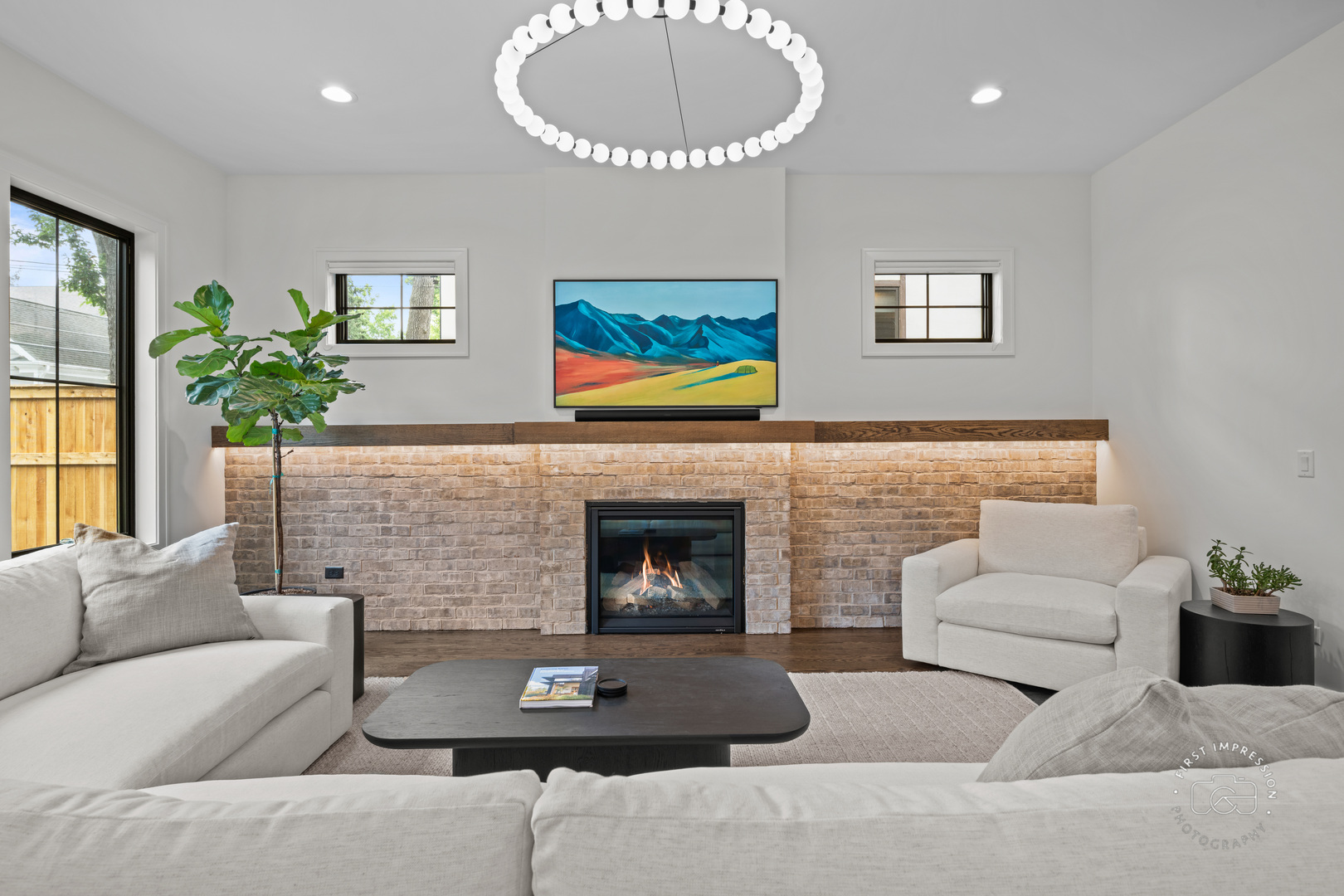 328 S Loomis Street, Naperville, IL 60540