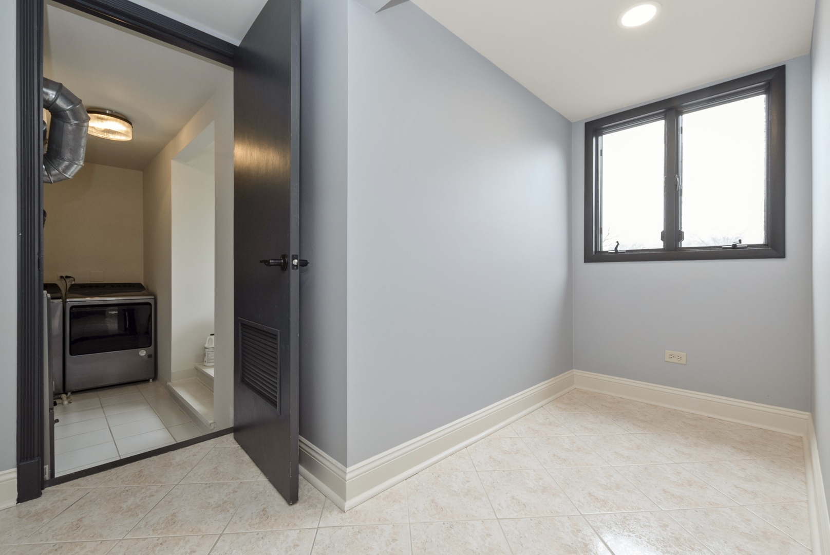 7920 W Lakeview Court #2B, Palos Heights, IL 60463